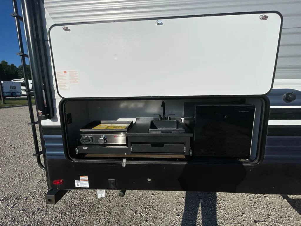 2027 Forest River Puma 32BHQS, Photos photo 5