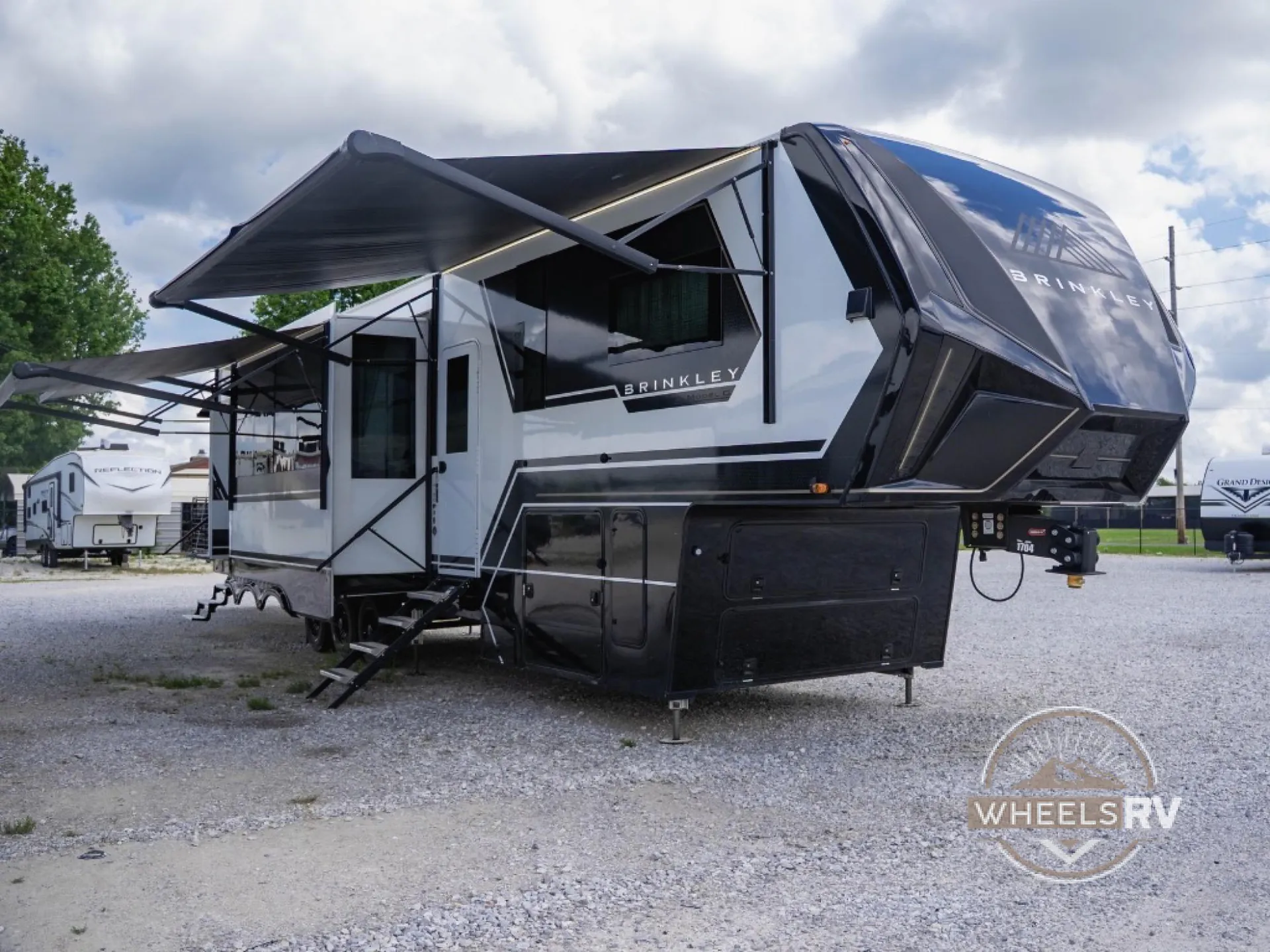 2025 Brinkley Model G 4100 - Photo 2
