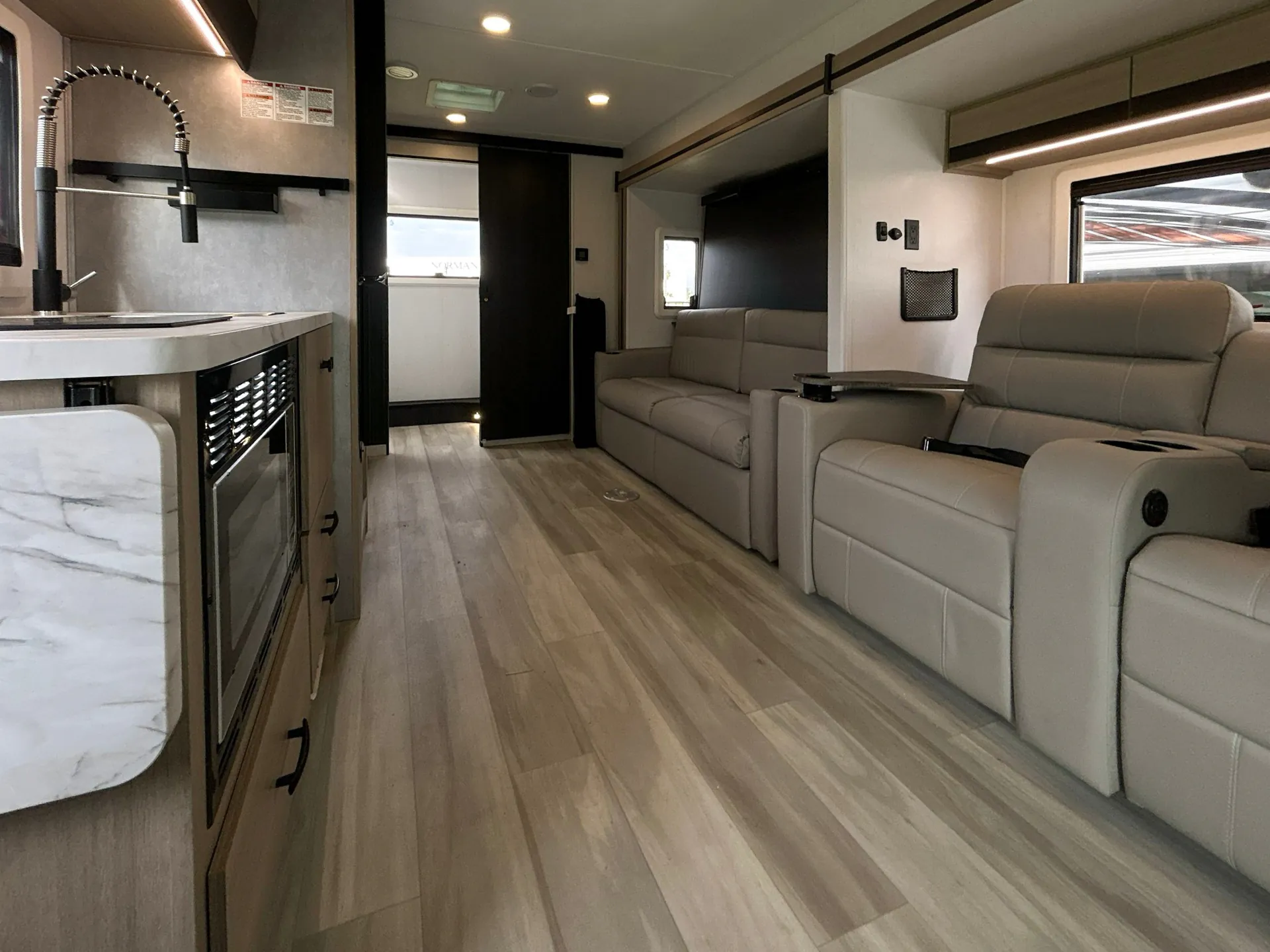 2025 Forest River Sunseeker MBS 2400T - Photo 3