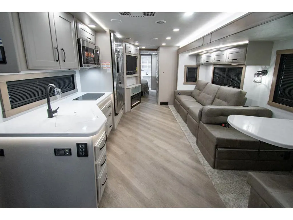2027 Entegra Coach Emblem 36U, Photos photo 7
