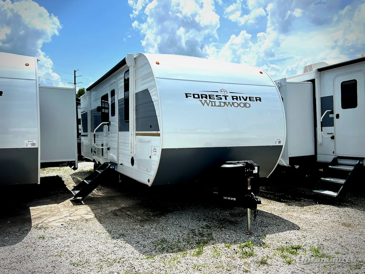 2026 Forest River Wildwood 28DBUD dealer photo 1 from Optimum RV
