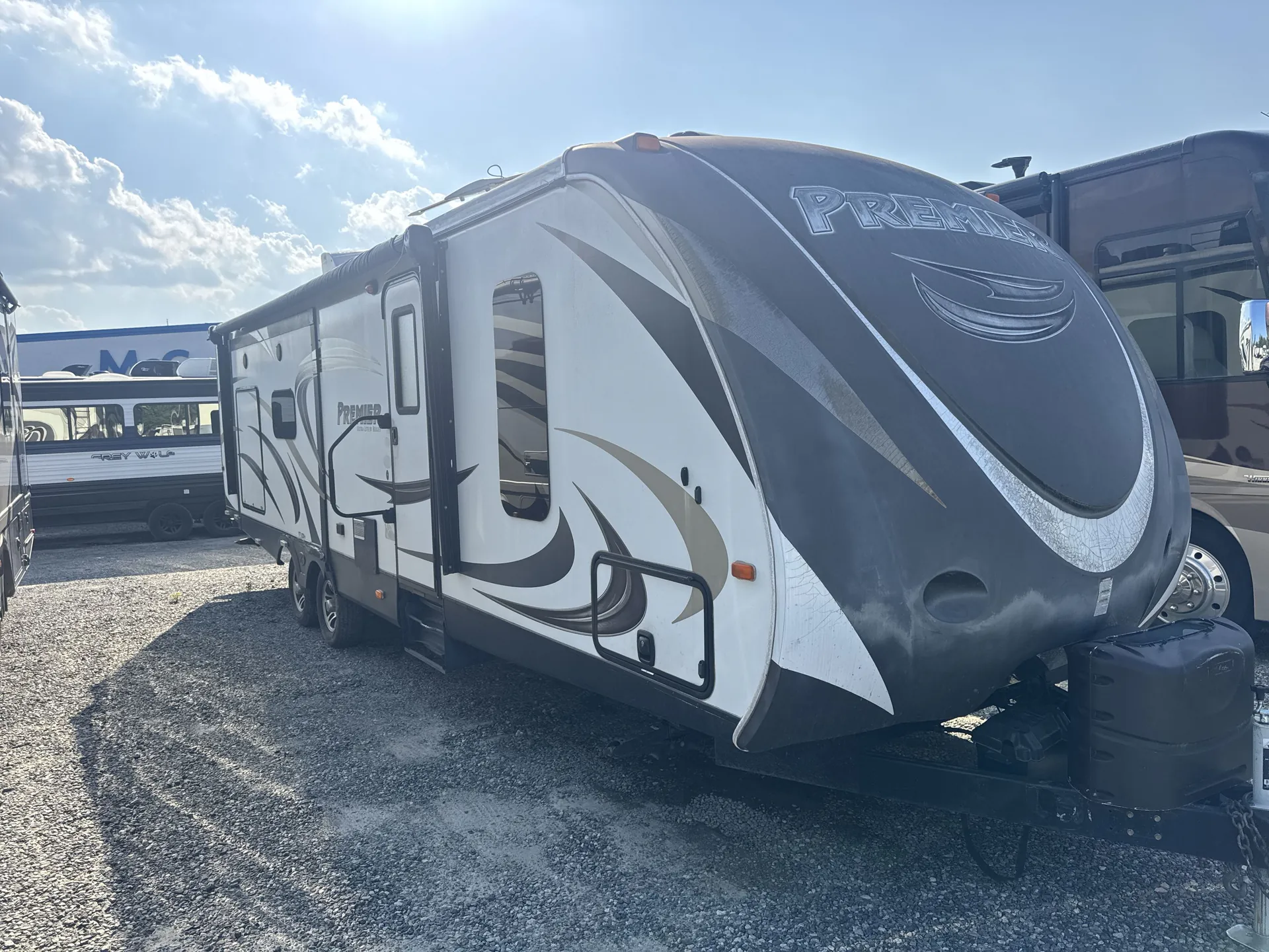 2015 Keystone Premier 30RIPR - Photo 2