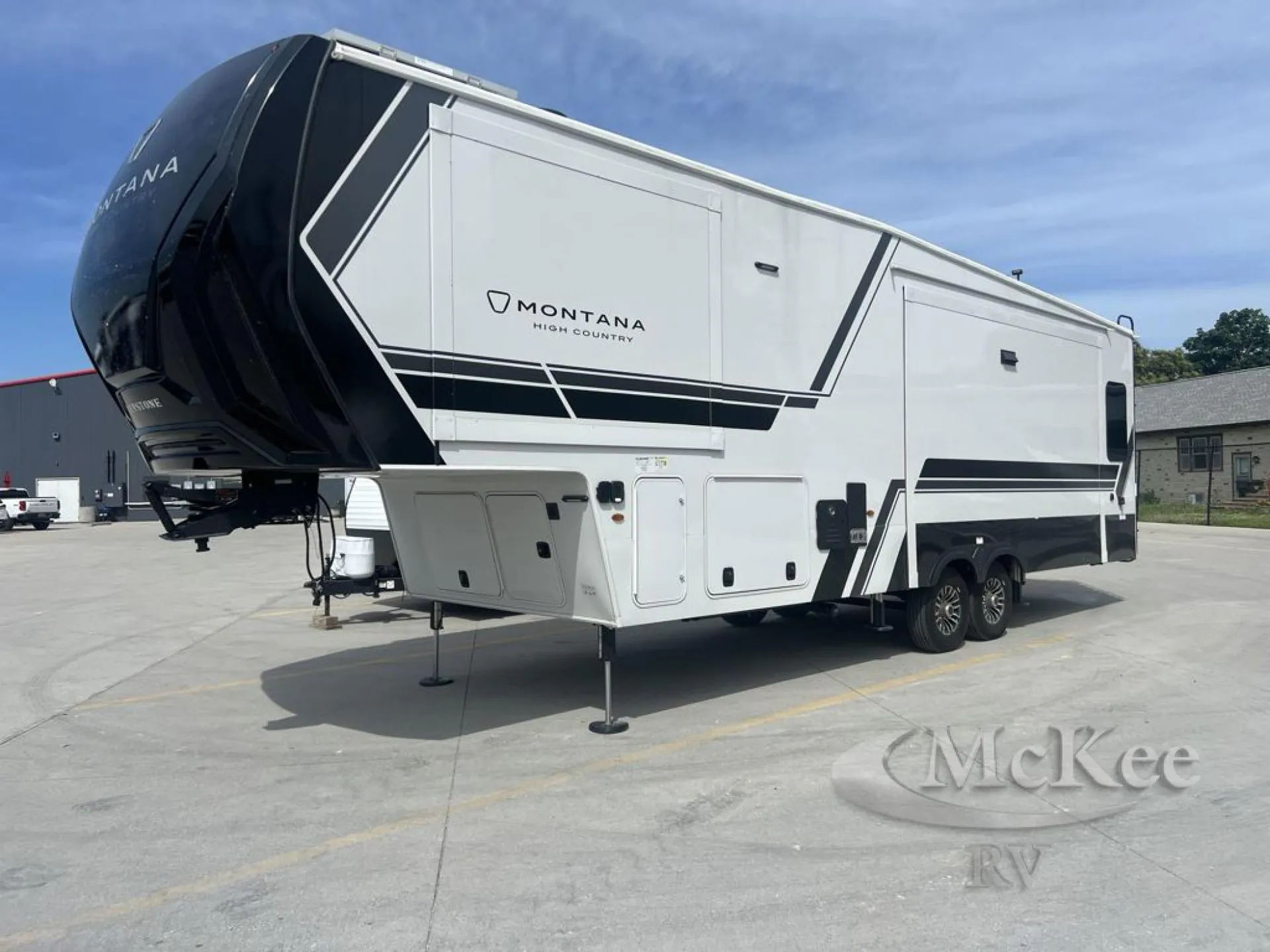 2026 Keystone Montana High Country 290RL - Photo 4