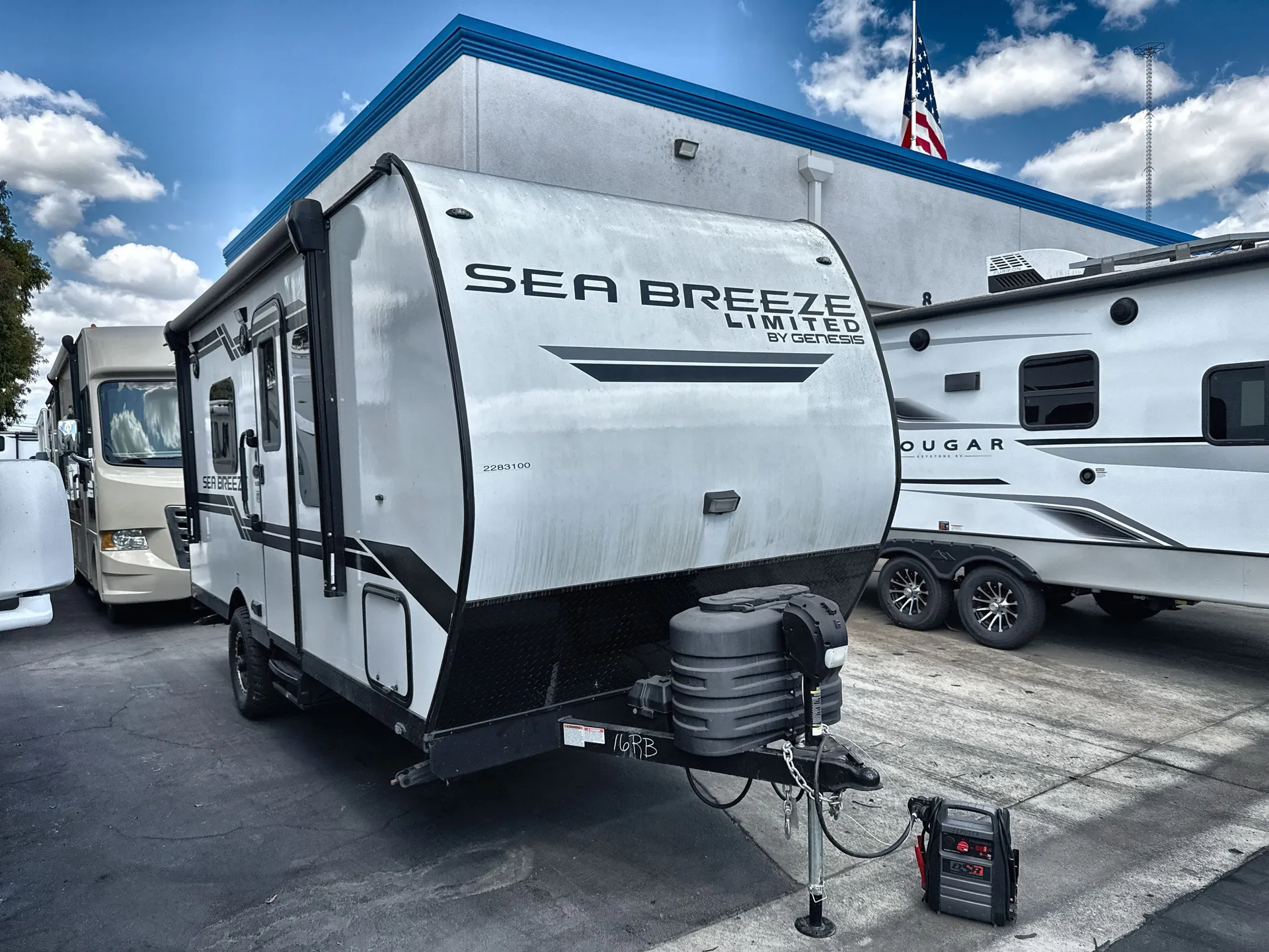 2024 Genesis Supreme Sea Breeze 16RB - Photo 2