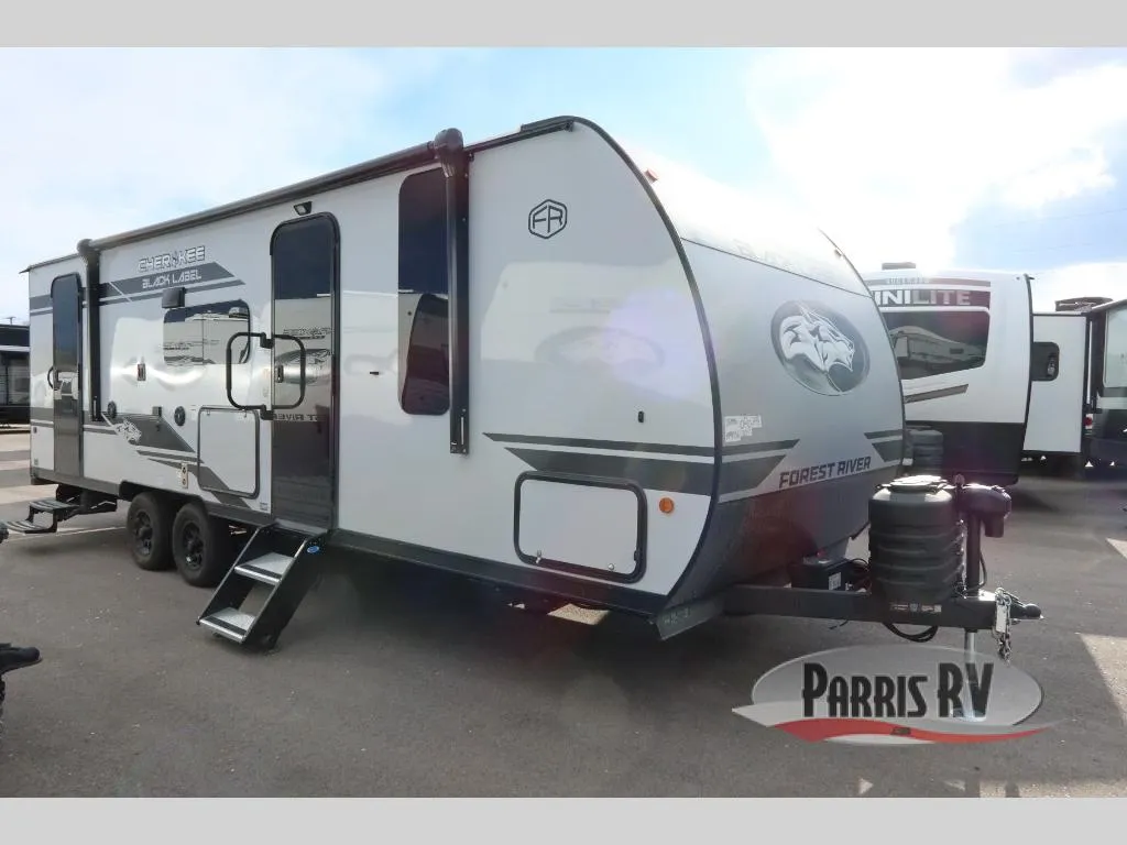 2026 Forest River Cherokee Grey Wolf Black Label 23DBHBL - Photo 2