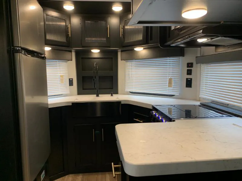 2021 Forest River Cherokee 274VFK, Photos photo 12