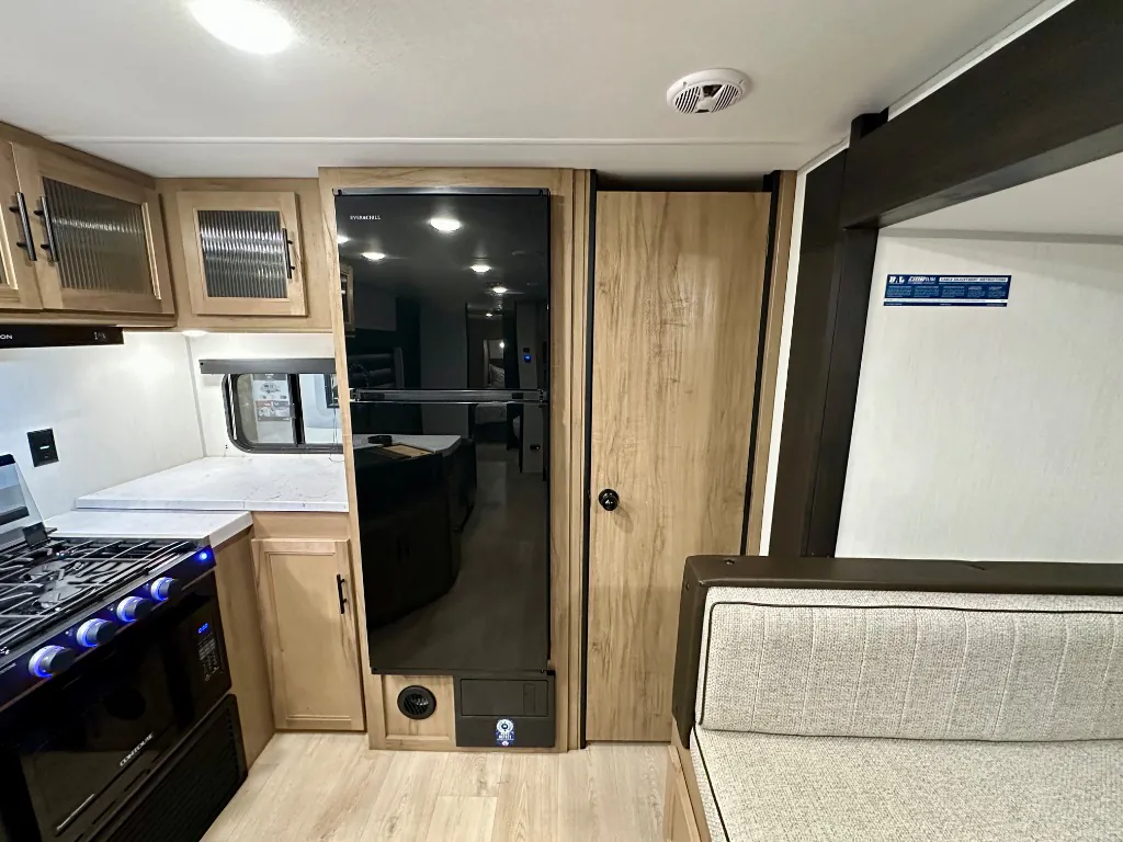 2025 Forest River Cherokee Grey Wolf 26SS, Photos photo 16