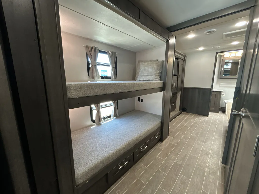 2023 Forest River Georgetown 5 Series GT5 36B5, Photos photo 25