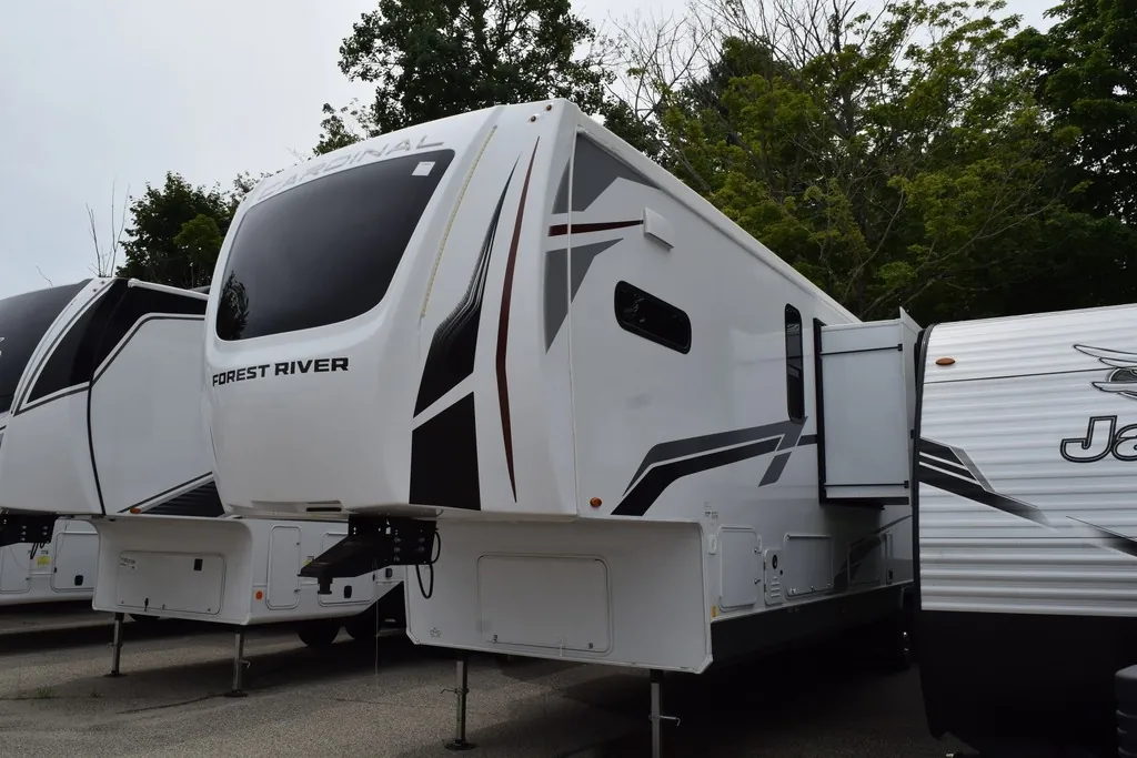 2026 Forest River Cardinal 37GALLEY, Photos photo 3