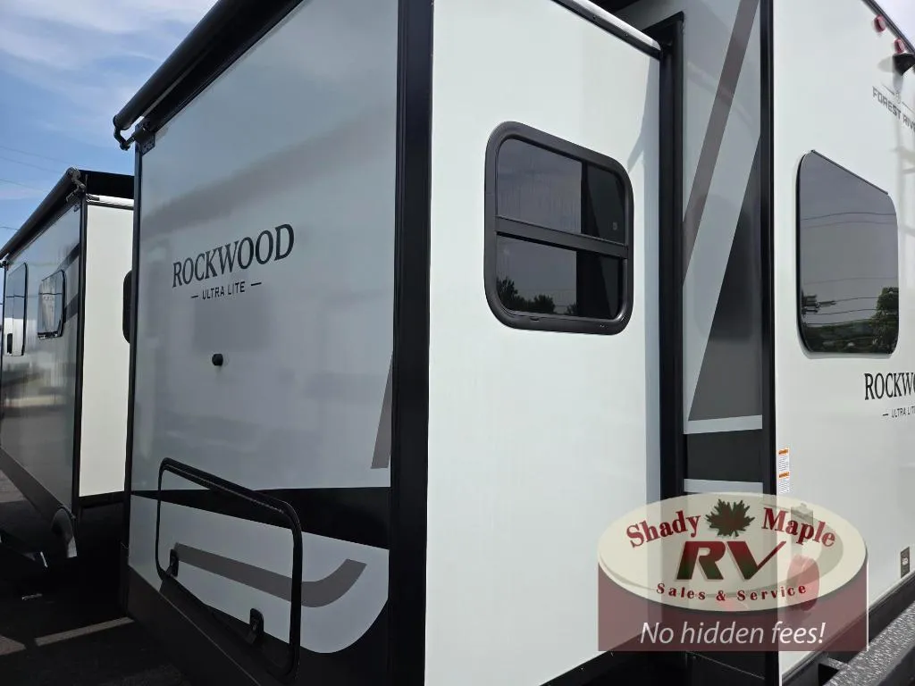2027 Forest River Rockwood Ultra Lite 2608BS - Photo 3