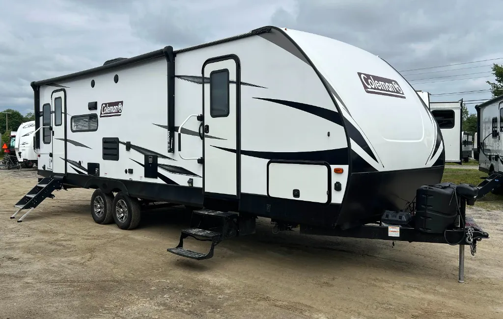 2021 Dutchmen Coleman Light 2715RL - Photo 2