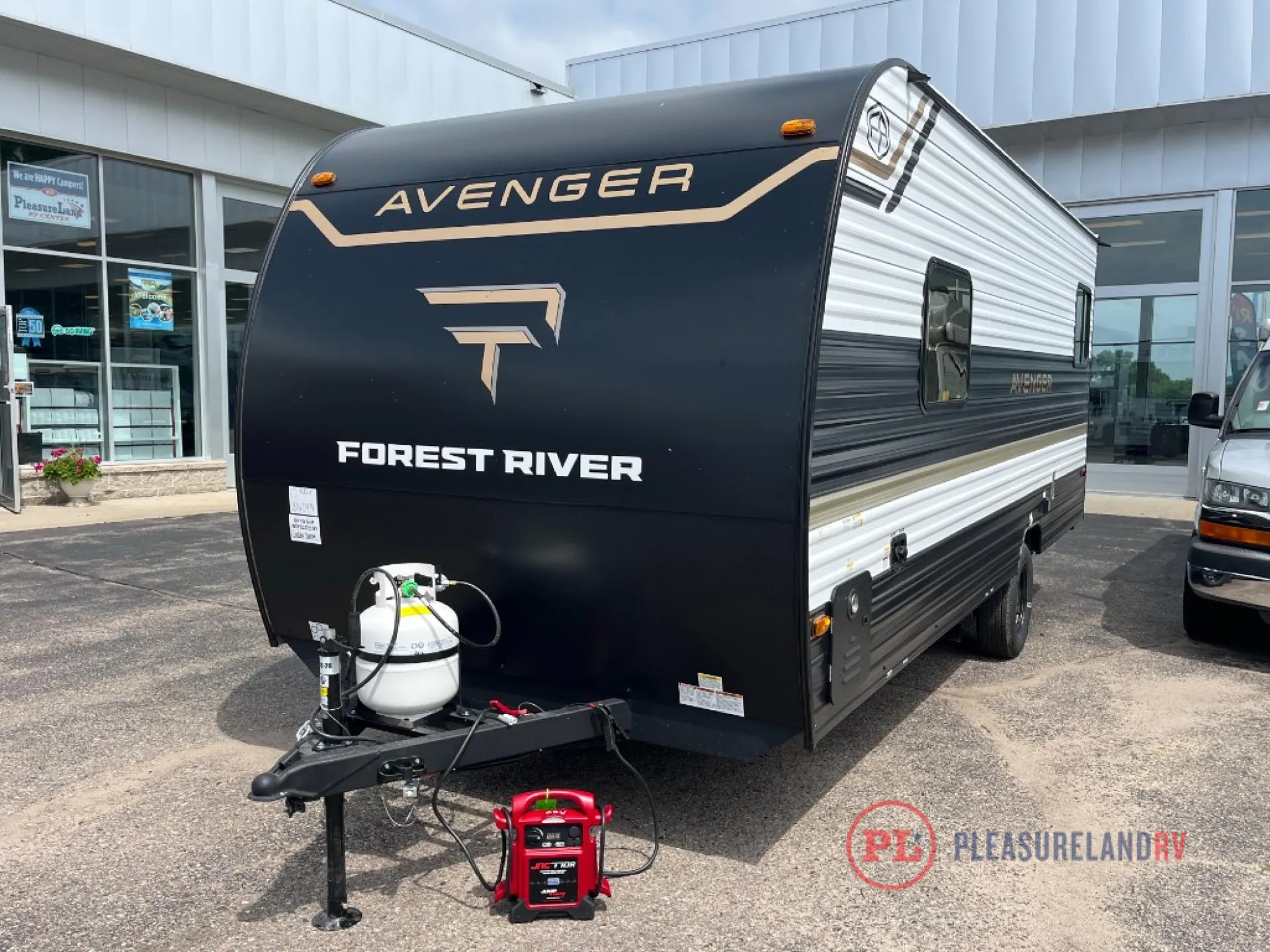 2027 Forest River Avenger LT 17RDX - Photo 4