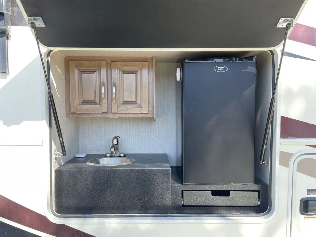 2019 Jayco Precept 29V, Photos photo 21