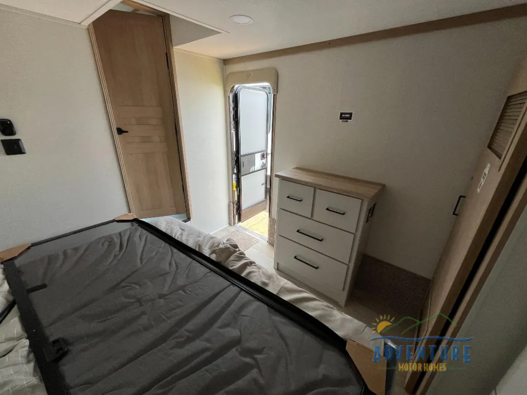 2025 Forest River Sandpiper Destination Trailers 421FKL, Photos photo 15