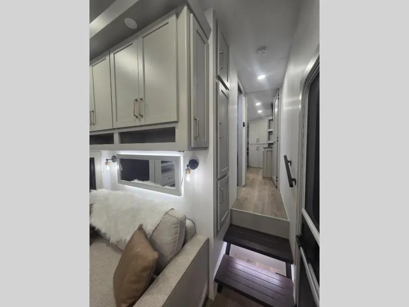 2026 Brinkley Model Z 3420, Photos photo 16