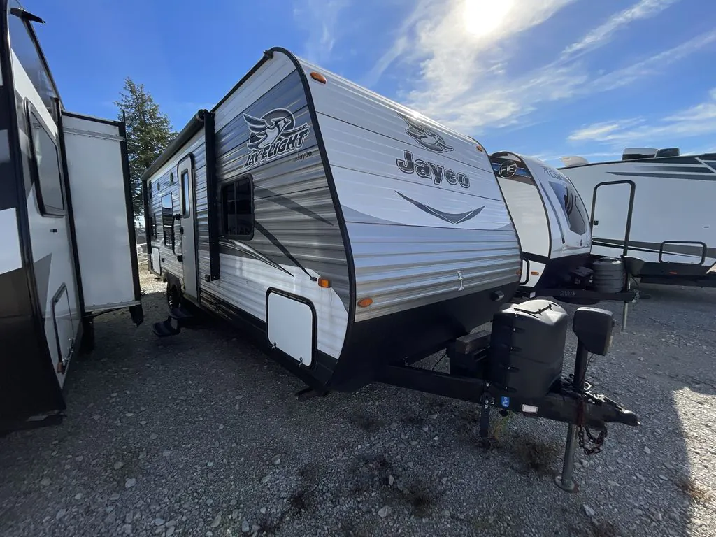 2017 Jayco Jay Flight SLX 212QBW - Photo 2