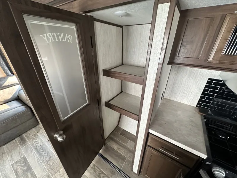 2019 Forest River Cherokee Alpha Wolf 26RL-L, Photos photo 14
