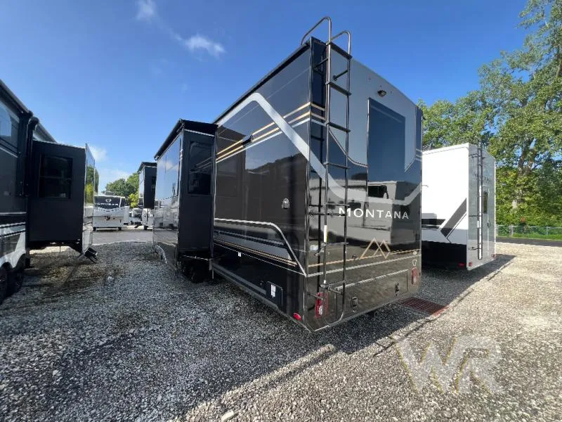 2026 Keystone RV Montana 3900RK - Photo 3
