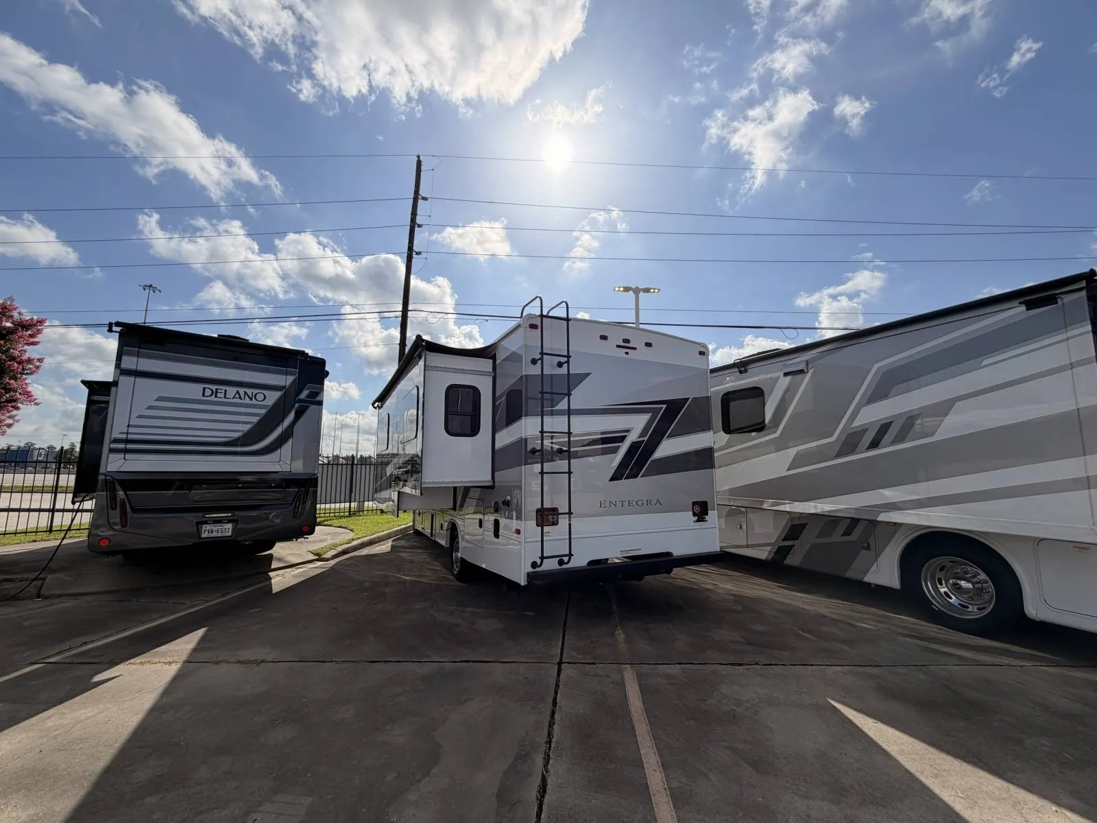 2027 Entegra Coach Odyssey 24B - Photo 3