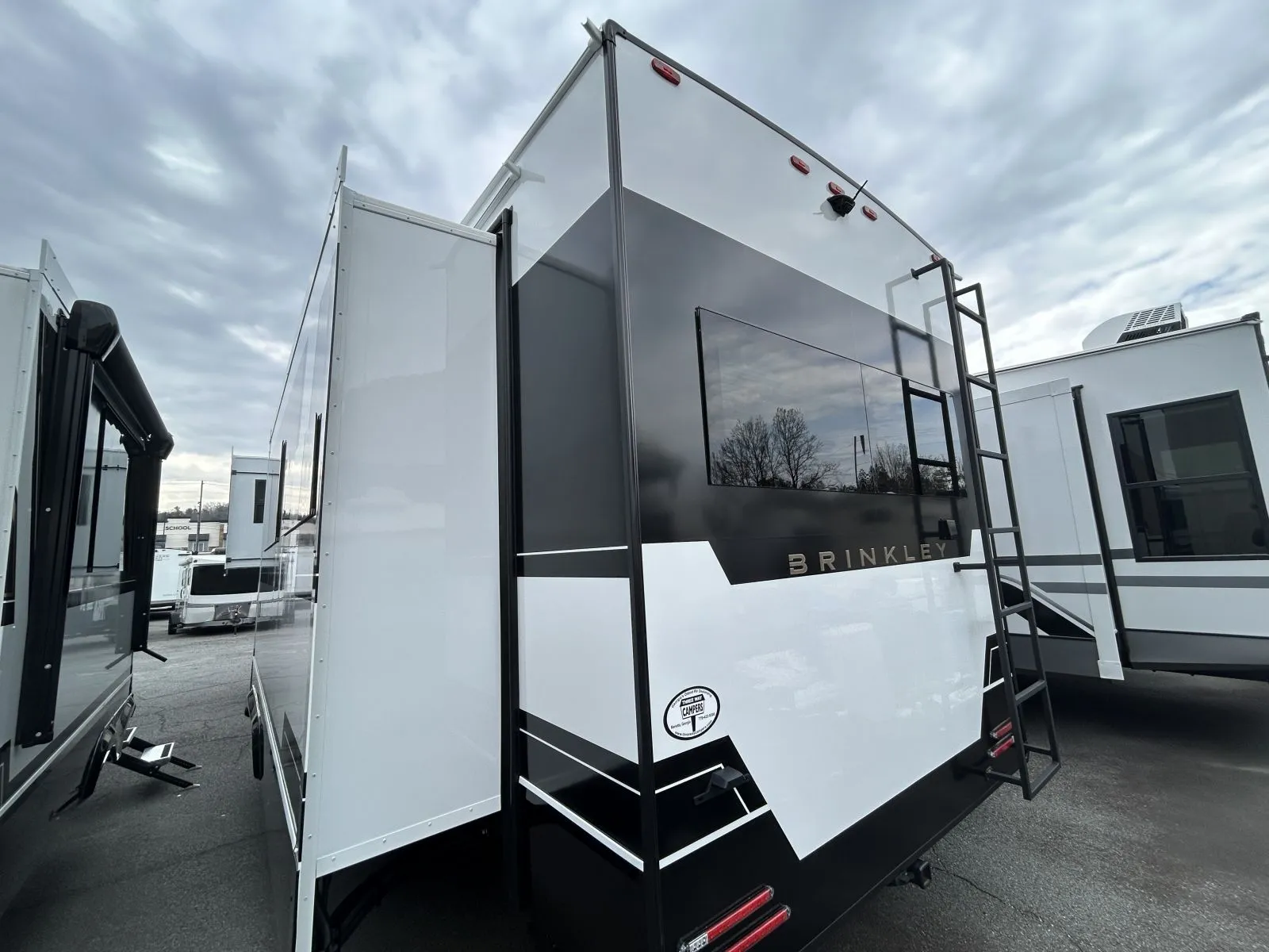 2026 Brinkley MODEL Z 3200 - Photo 4