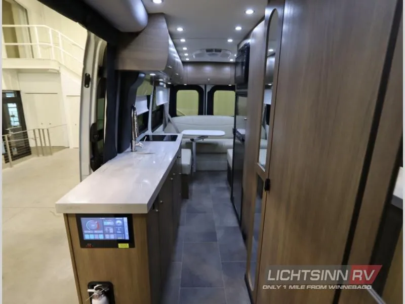 2022 Pleasure-Way Plateau TS - Photo 3