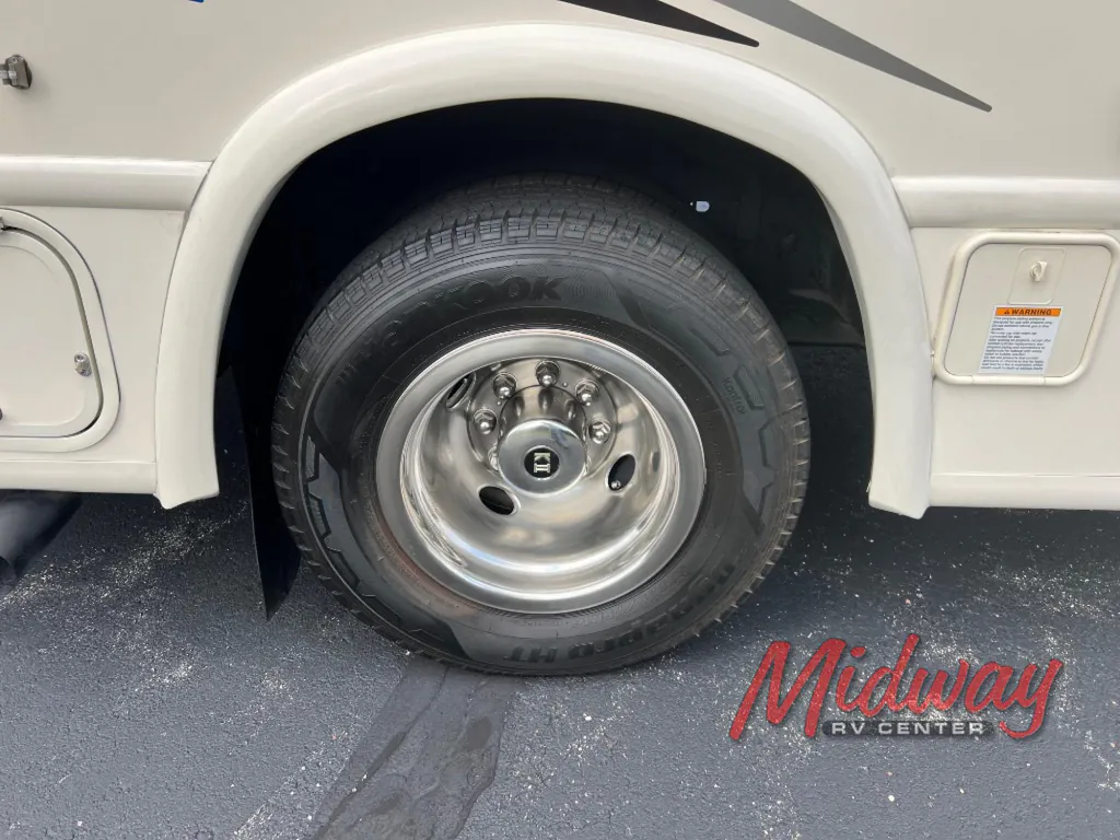 2023 Thor Motor Coach Axis 24.3, Photos photo 22