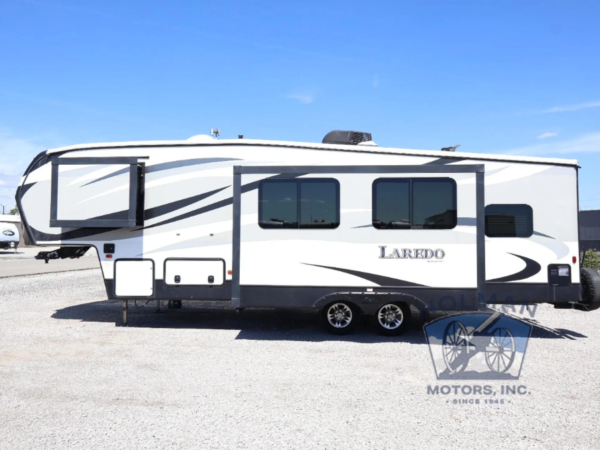 2017 Keystone Laredo 285SBH - Photo 3