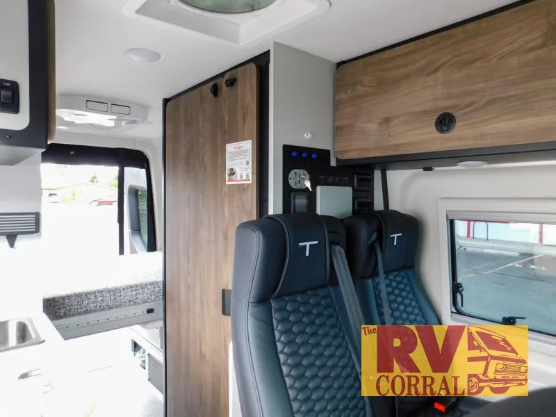 2026 Tiffin Motorhomes GH1 New    19 AV - Photo 3