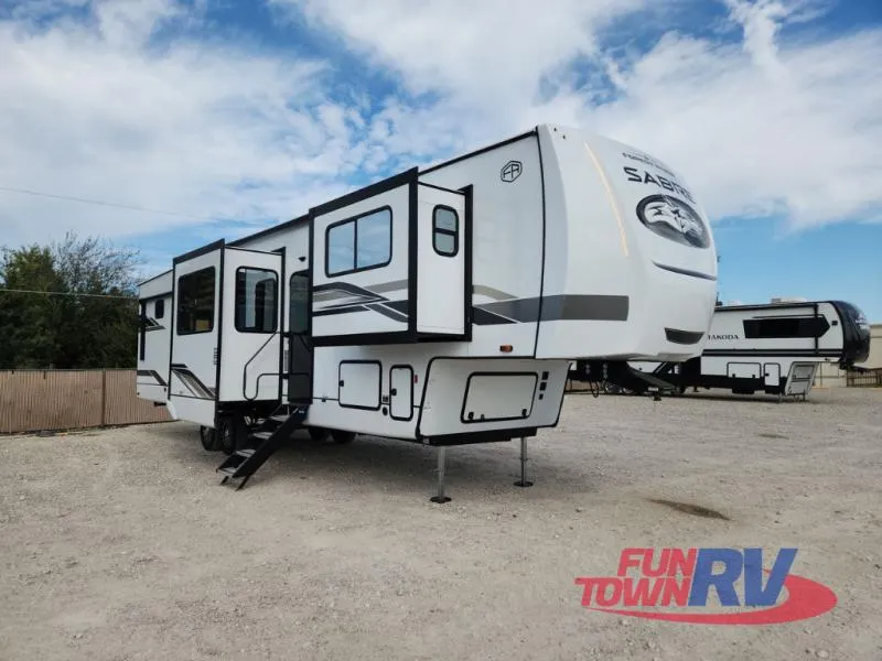 2026 Forest River Sabre 37FLH - Photo 2
