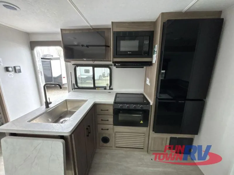 2026 Coachmen RV Freedom Express Select 30SE - Photo 2