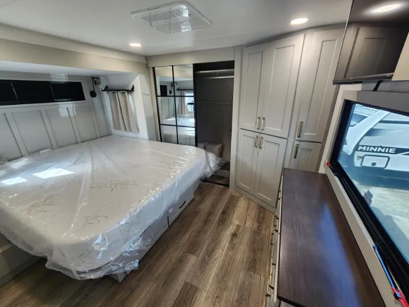 2026 Brinkley Model G 3970, Photos photo 25