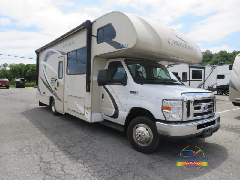 2018 Thor Motor Coach Chateau Used    Chateau - Main photo