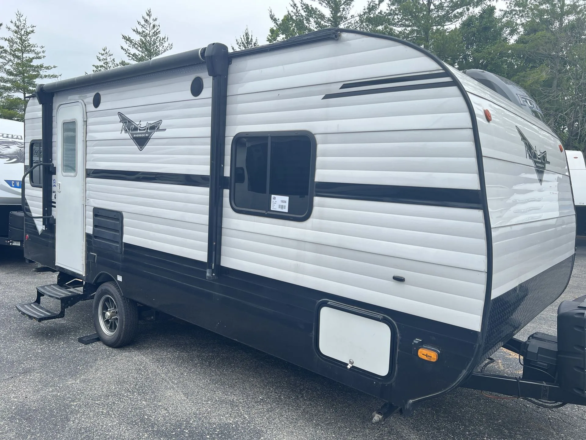 2022 Riverside RV Retro 171DRD - Main photo