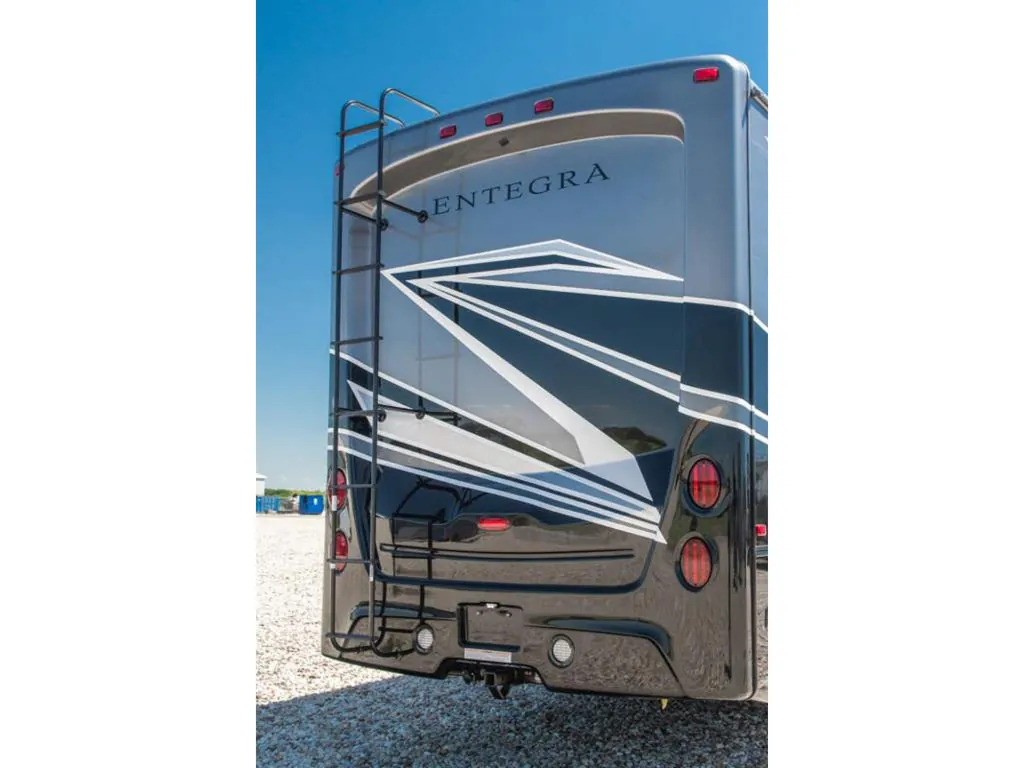 2027 Entegra Coach Emblem 36U, Photos photo 45