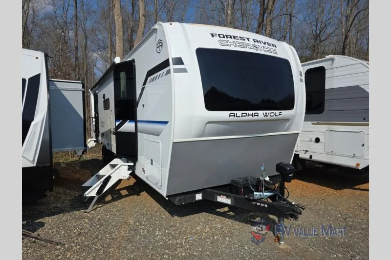 2026 Forest River Cherokee Alpha Wolf 29DCB - Photo 2