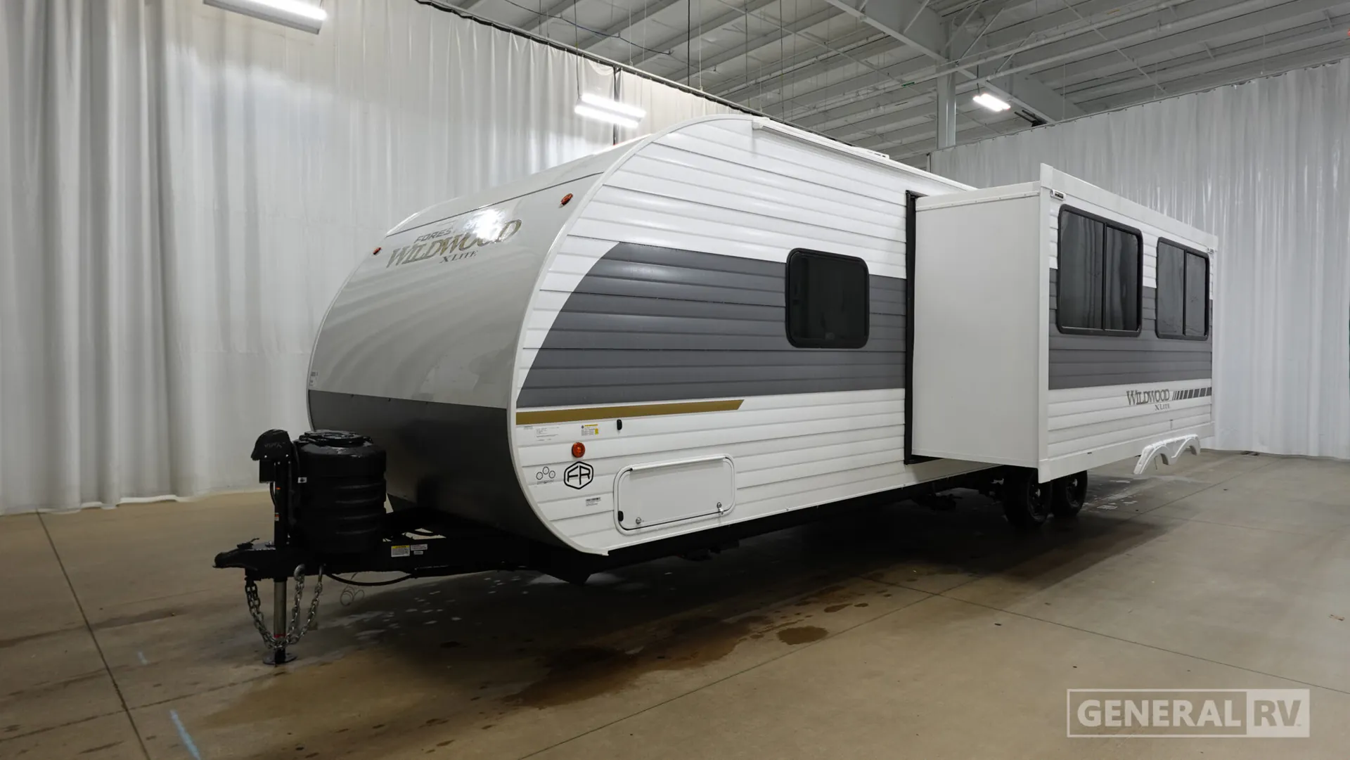 2026 Forest River Wildwood X-Lite 26ICE — Photo 5