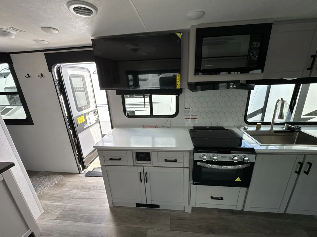 2026 Jayco Jay Feather 29QBH, Photos photo 16