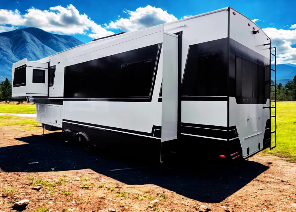 2026 Brinkley Model Z 3600, Photos photo 4
