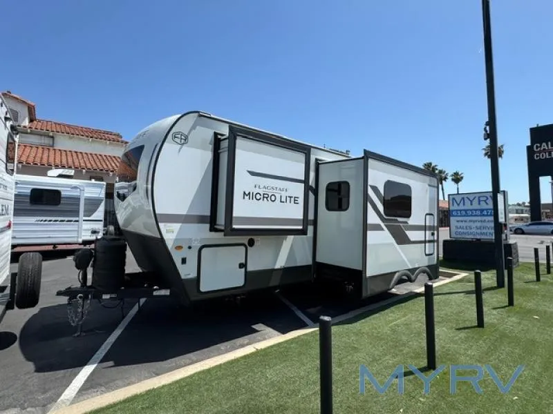 2026 Forest River Flagstaff Micro Lite 25BSDS - Photo 4