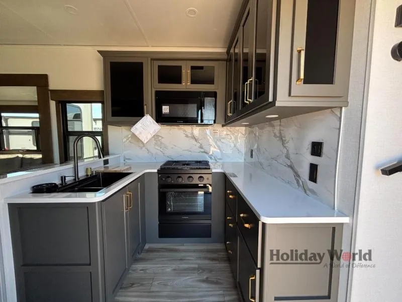 2027 Keystone RV Montana High Country 391TB - Photo 2