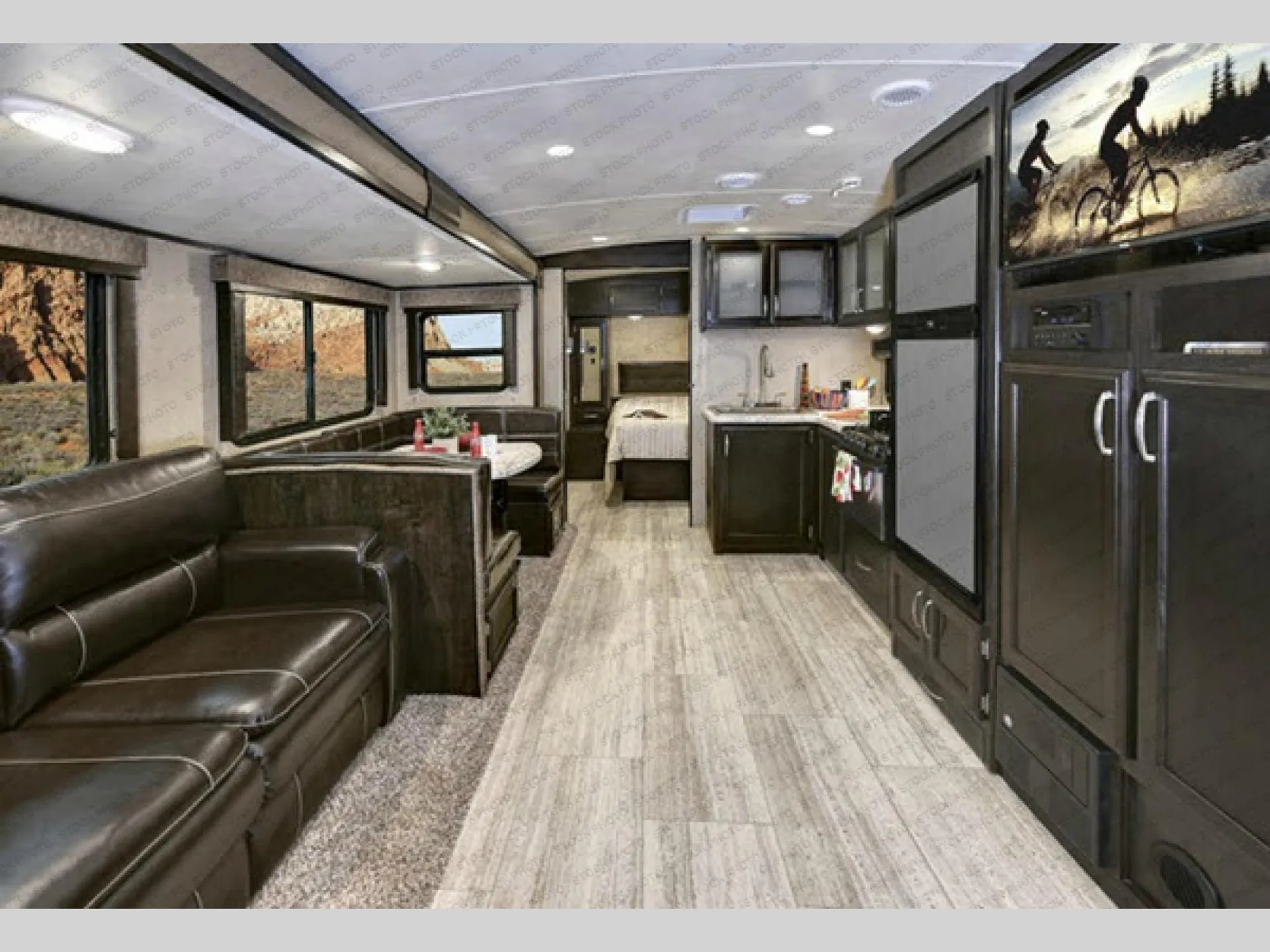2017 Grand Design Imagine 2800BH - Photo 2