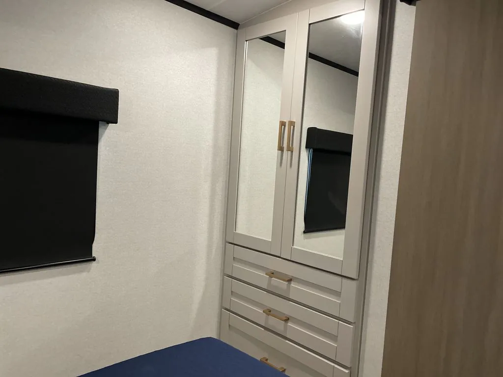 2027 Jayco Jay Feather 29BHB, Photos photo 12
