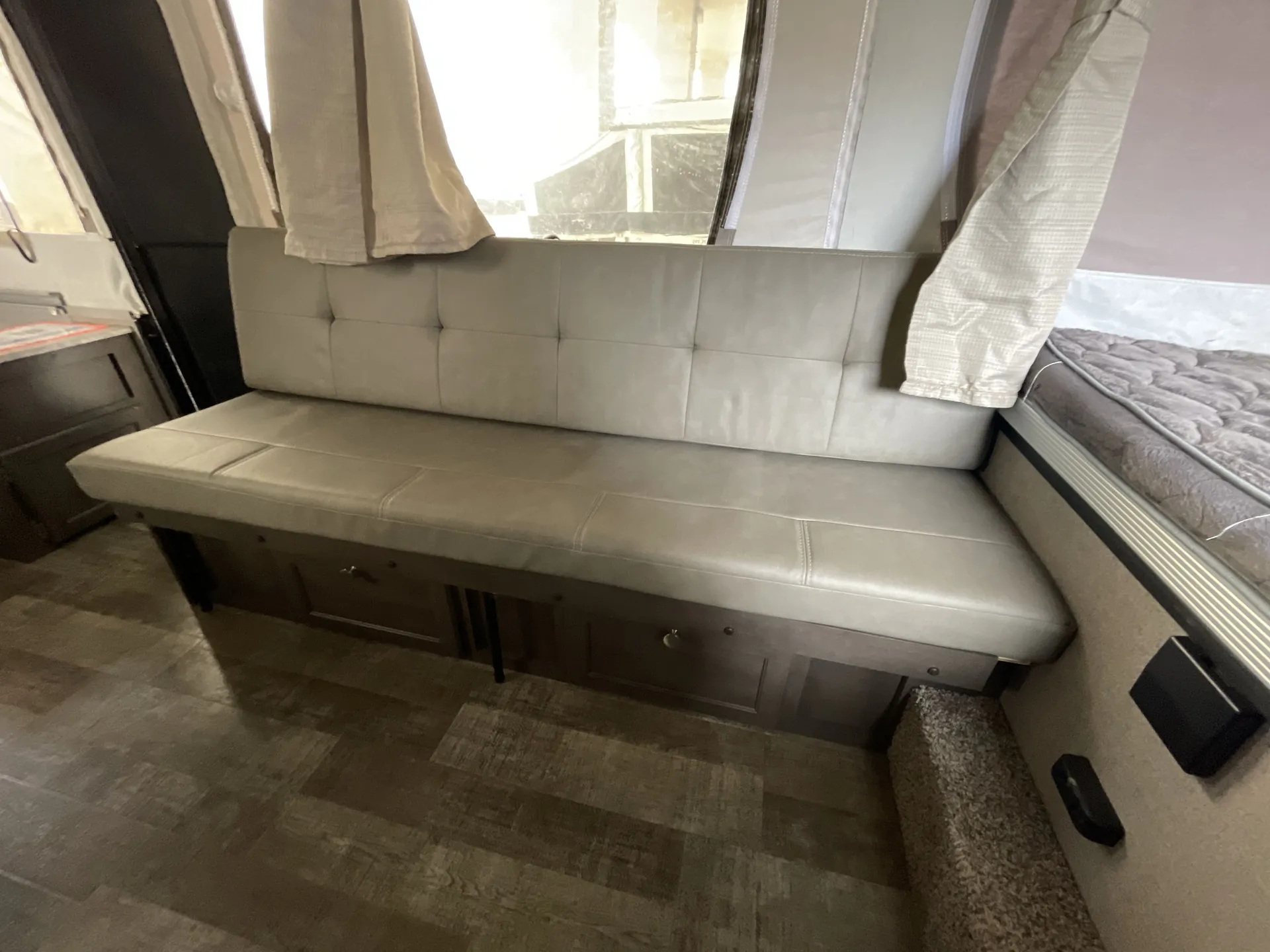 2021 Forest River Rockwood Freedom 2318G — bathroom